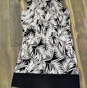 Sleeveless shift dress